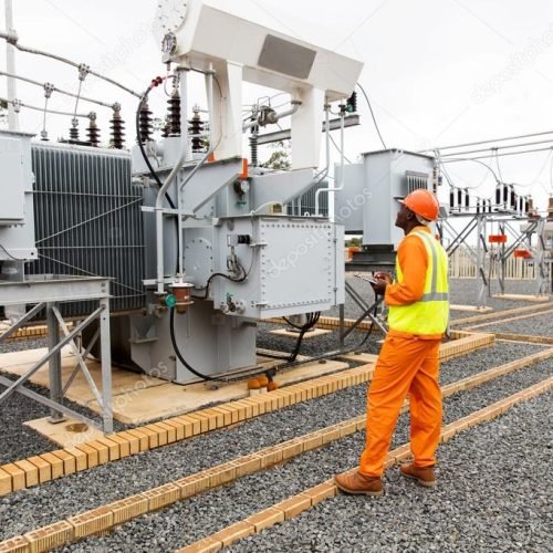 depositphotos_99404064-stock-photo-electrician-working-in-electrical-substation.jpg